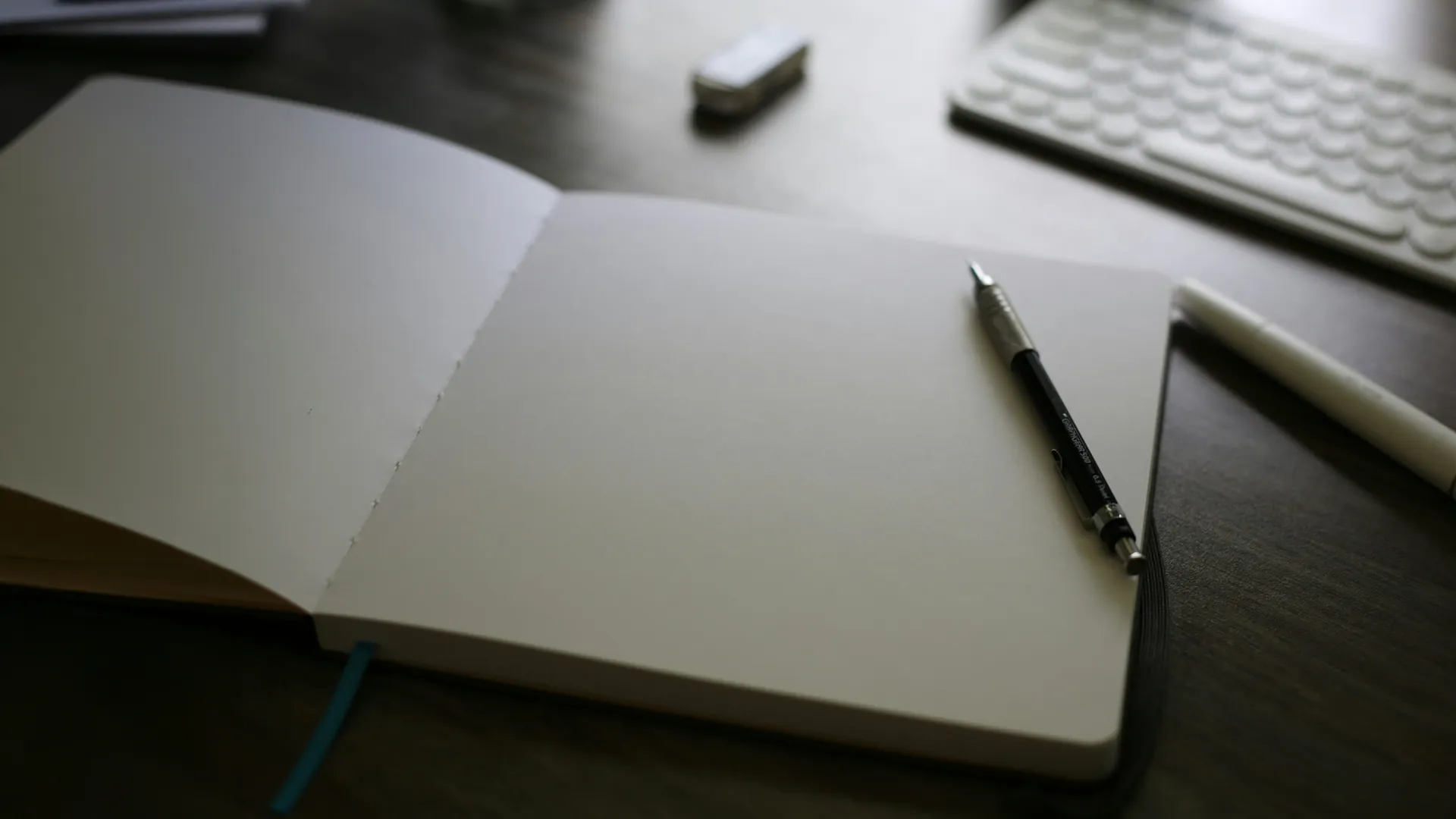 praxis-notes-open-book-temp